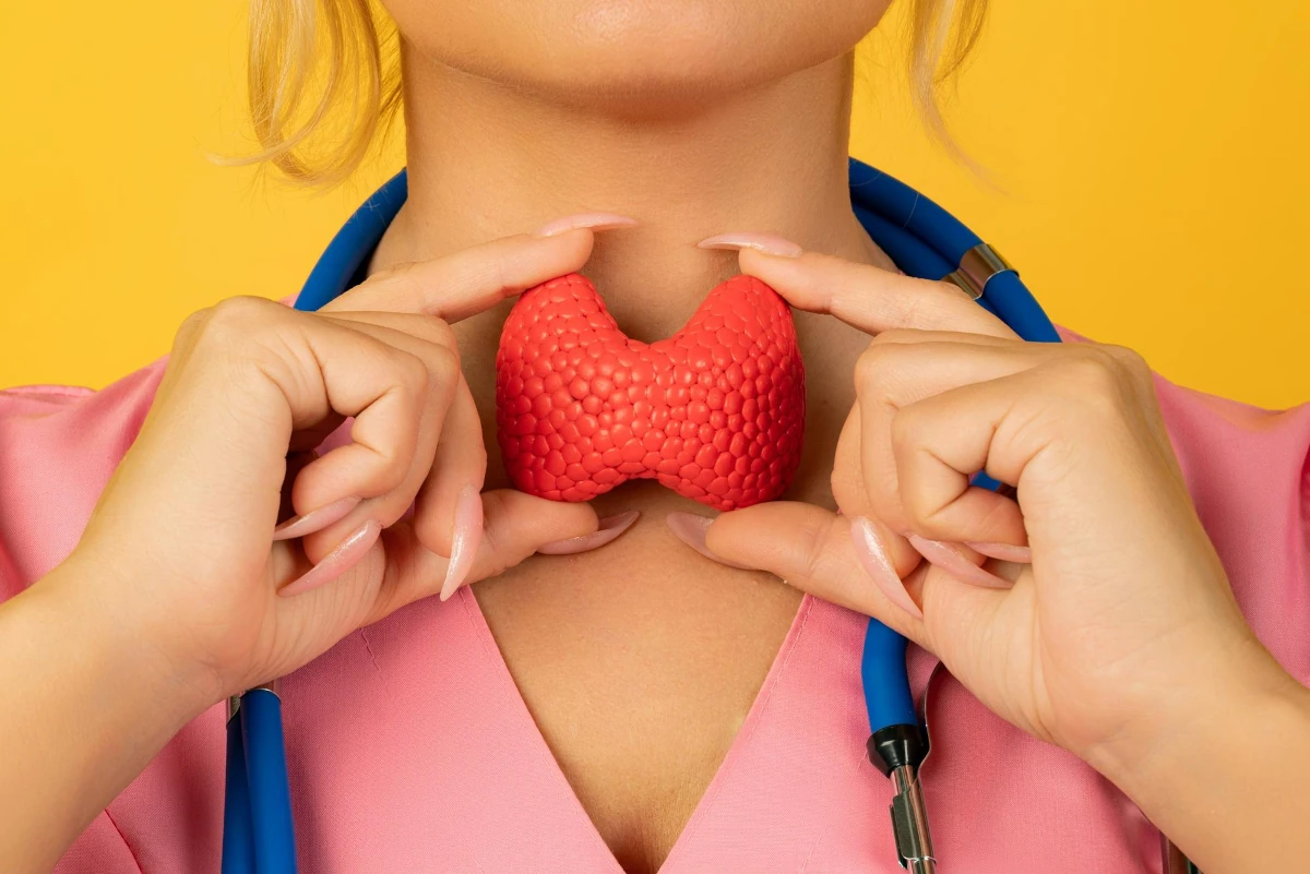 Hashimoto a wypadanie włosów