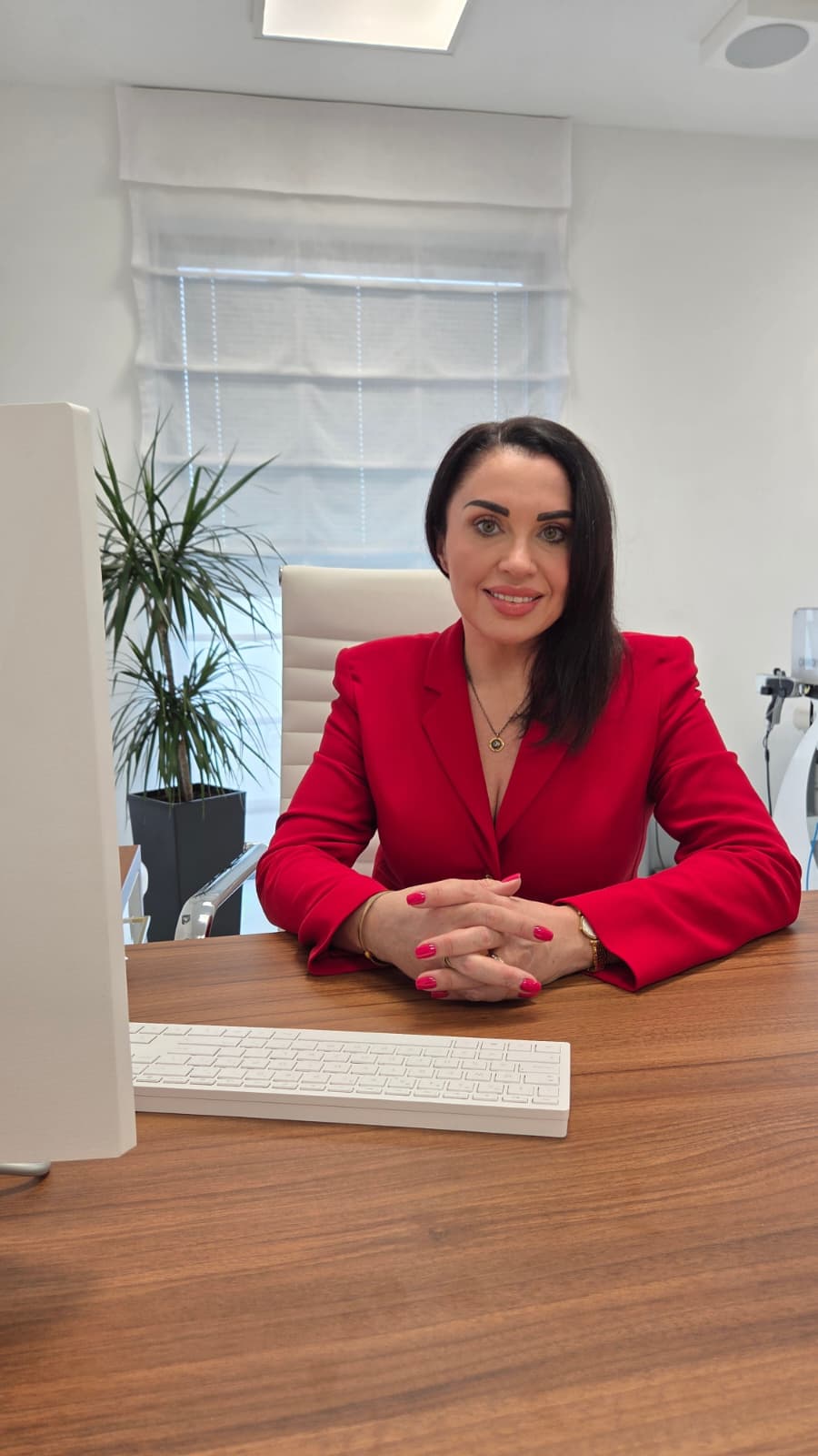 Ola Urban - trycholog, psychotraumatolog, prezes zarządu i dyrektor medyczny Perfect Hair Clinic w Katowicach
